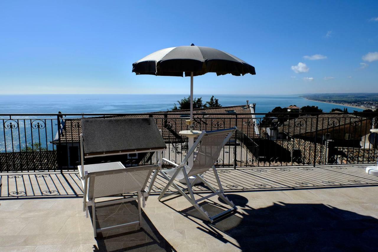 L'Orizzonte Relais Sirolo Hotel Bagian luar foto
